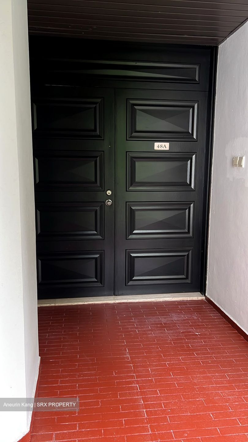 Villa Delle Rose (D10), Condominium #586498471